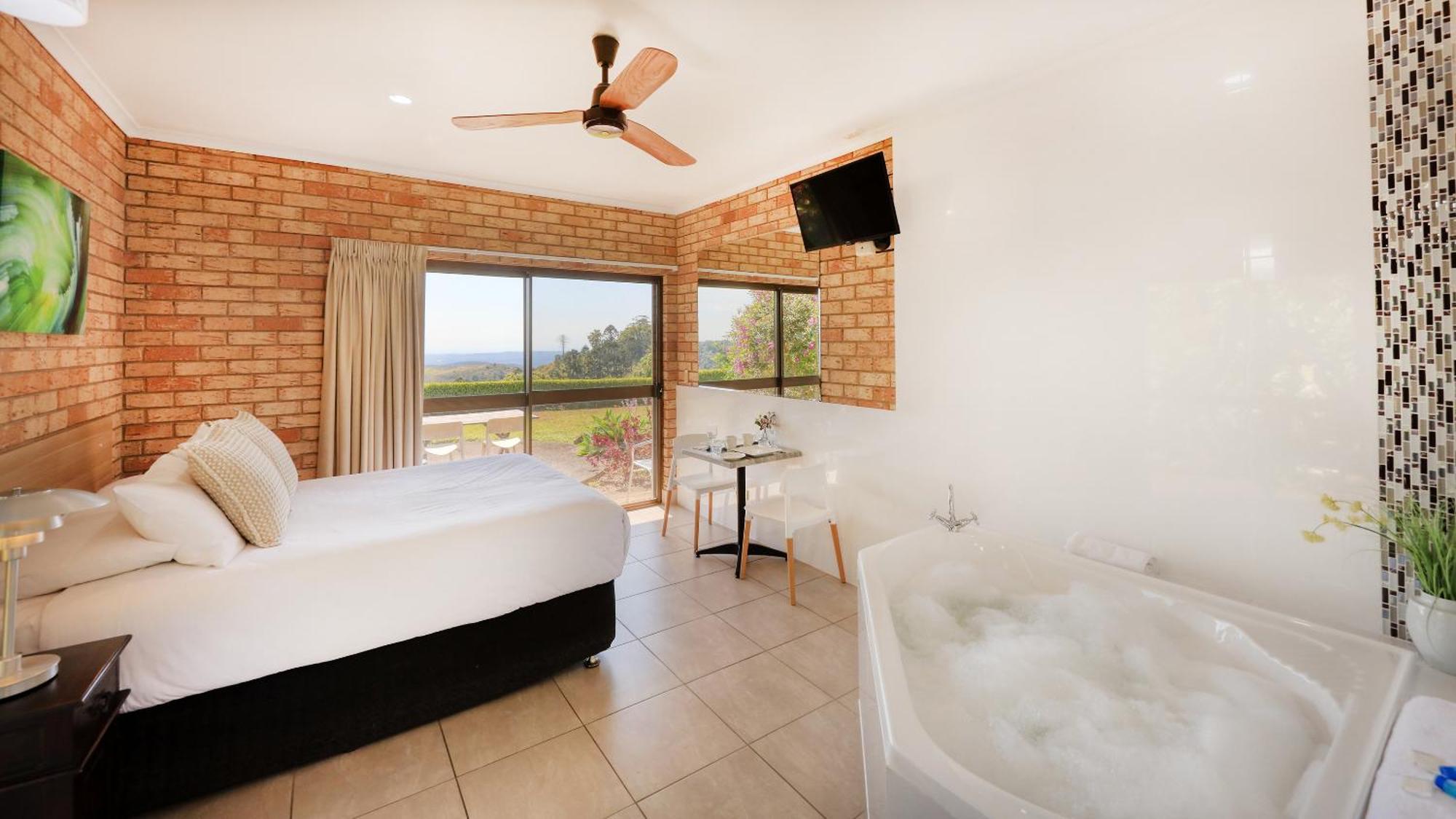 Maleny Views Motel Exterior photo